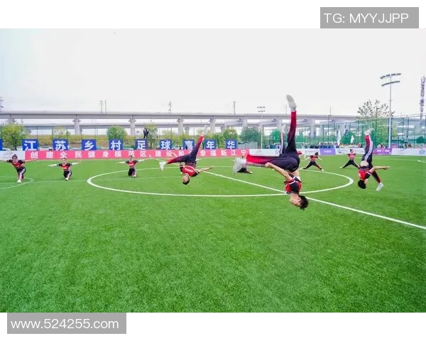 足球rav带你领略世界足球的魅力与激情，畅谈球场内外的精彩瞬间与故事